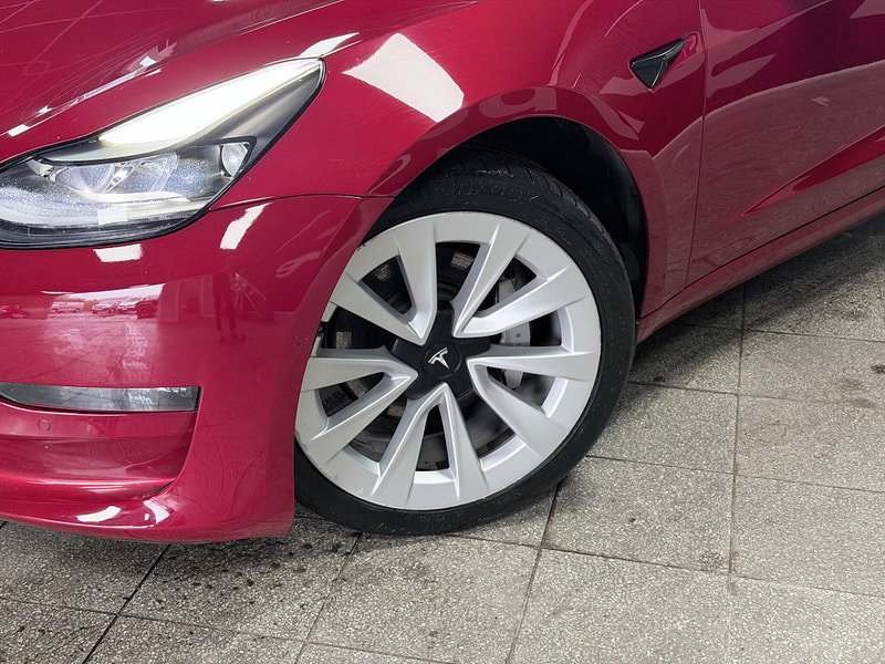 Tesla Model 3 (Dual Motor) Long Range Auto 4WDE 4dr 4dr Automatic 2026