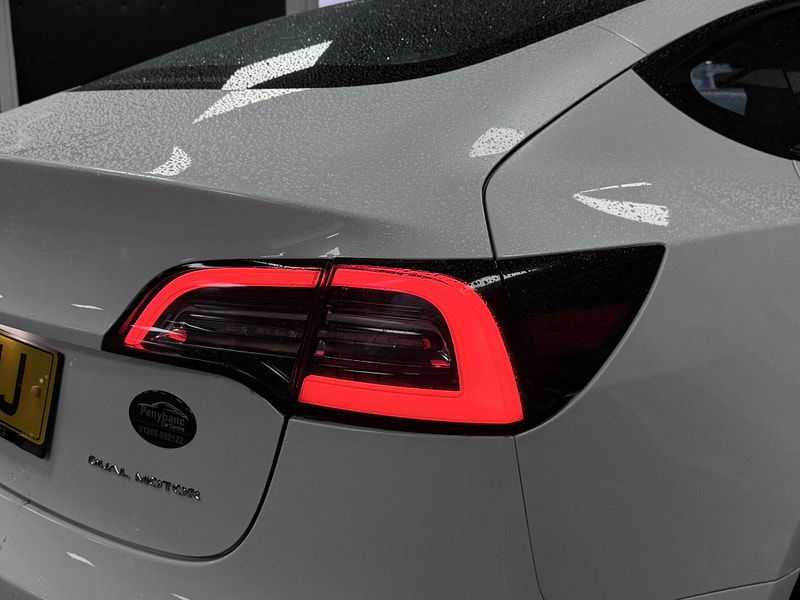 Tesla Model 3 (Dual Motor) Long Range Auto 4WDE 4dr 4dr Automatic 2026