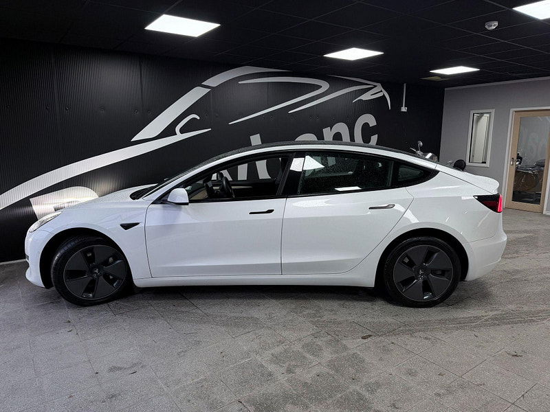 Tesla Model 3 (Dual Motor) Long Range Auto 4WDE 4dr 4dr Automatic 2026
