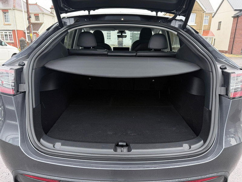 Tesla Model Y Auto RWD 5dr 5dr Automatic 2026