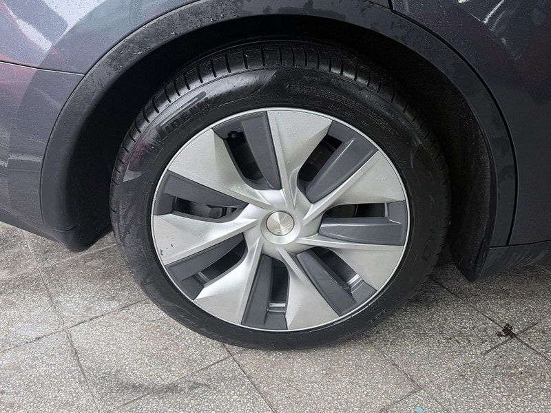 Tesla Model Y Auto RWD 5dr 5dr Automatic 2026