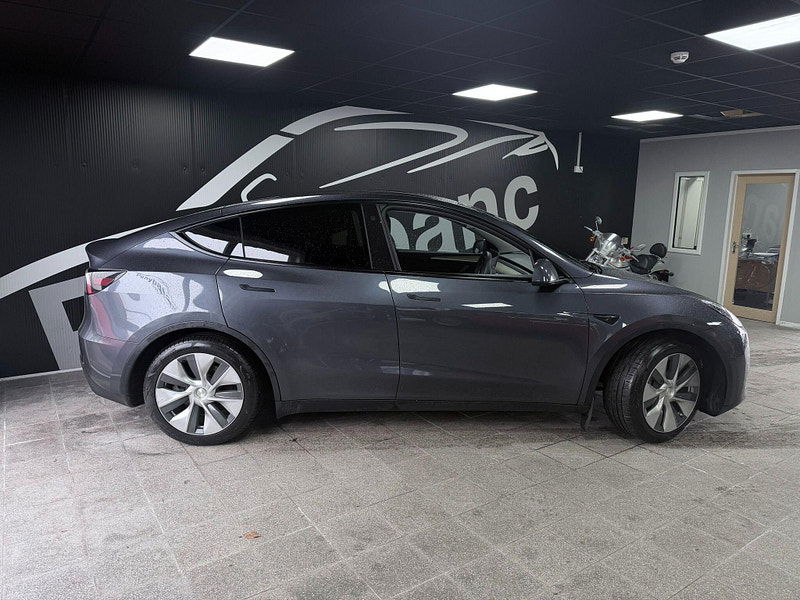 Tesla Model Y Auto RWD 5dr 5dr Automatic 2026