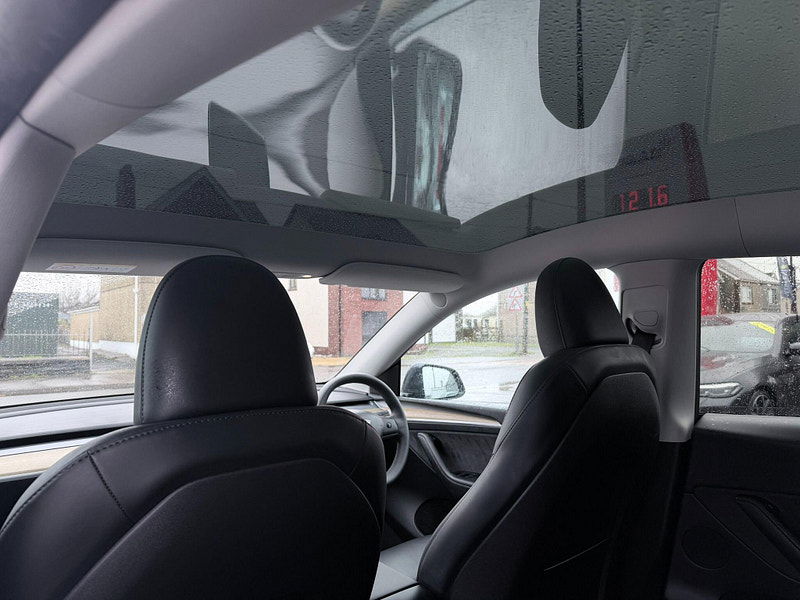 Tesla Model Y Auto RWD 5dr 5dr Automatic 2026