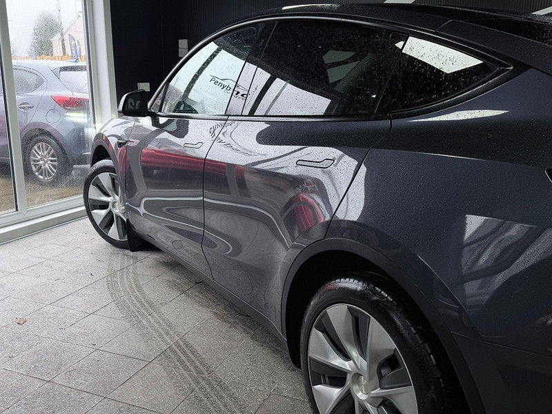 Tesla Model Y Auto RWD 5dr 5dr Automatic 2026