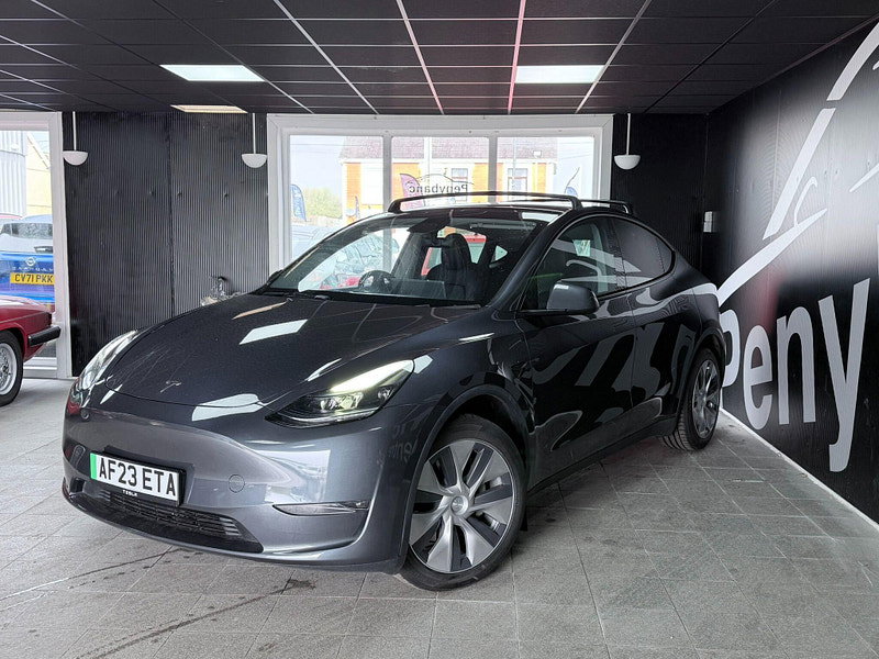 Tesla Model Y (Dual Motor) Long Range Auto 4WDE 5dr 5dr Automatic 2026