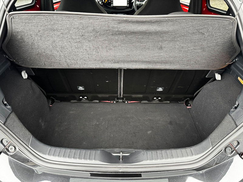 Toyota Aygo x 1.0 VVT-i Edge Euro 6 (s/s) 5dr 5dr Manual 2026