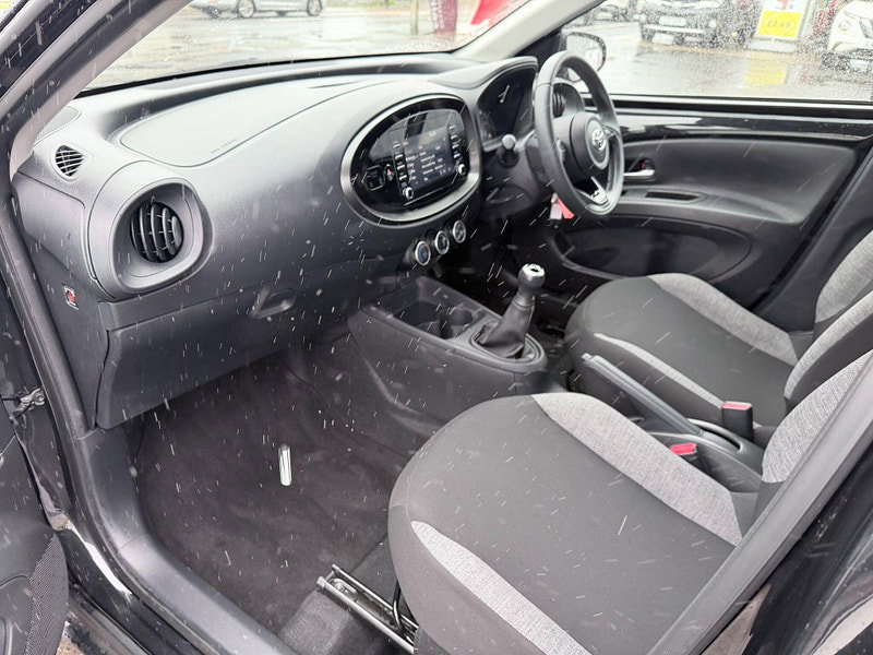 Toyota Aygo x 1.0 VVT-i Pure Euro 6 (s/s) 5dr 5dr Manual 2026