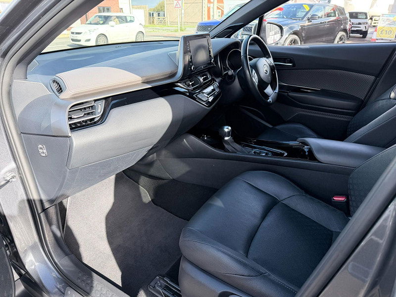 Toyota C-HR 2.0 VVT-h Excel CVT Euro 6 (s/s) 5dr 5dr Automatic 2026