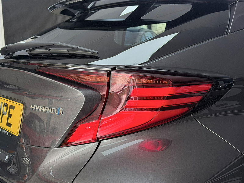 Toyota C-HR 2.0 VVT-h Excel CVT Euro 6 (s/s) 5dr 5dr Automatic 2026