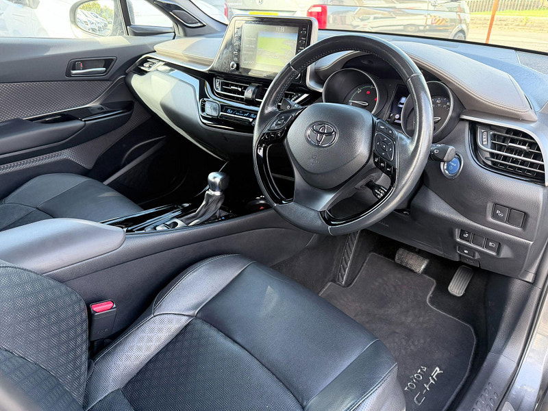 Toyota C-HR 2.0 VVT-h Excel CVT Euro 6 (s/s) 5dr 5dr Automatic 2026