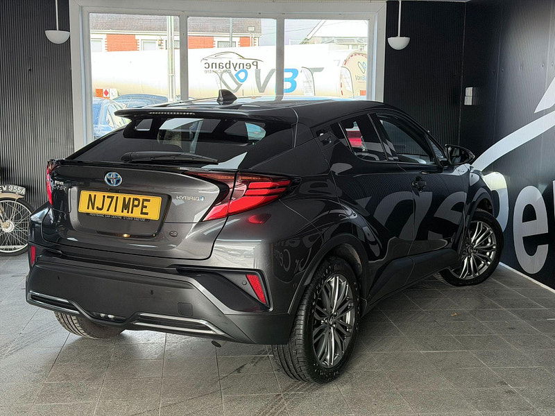 Toyota C-HR 2.0 VVT-h Excel CVT Euro 6 (s/s) 5dr 5dr Automatic 2026