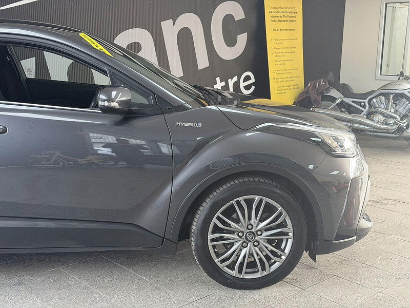 Toyota C-HR 2.0 VVT-h Excel CVT Euro 6 (s/s) 5dr 5dr Automatic 2026