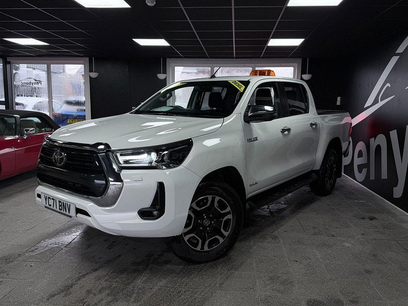Toyota Hilux 2.8 D-4D Invincible Auto 4WD Euro 6 (s/s) 4dr 4dr Automatic 2026