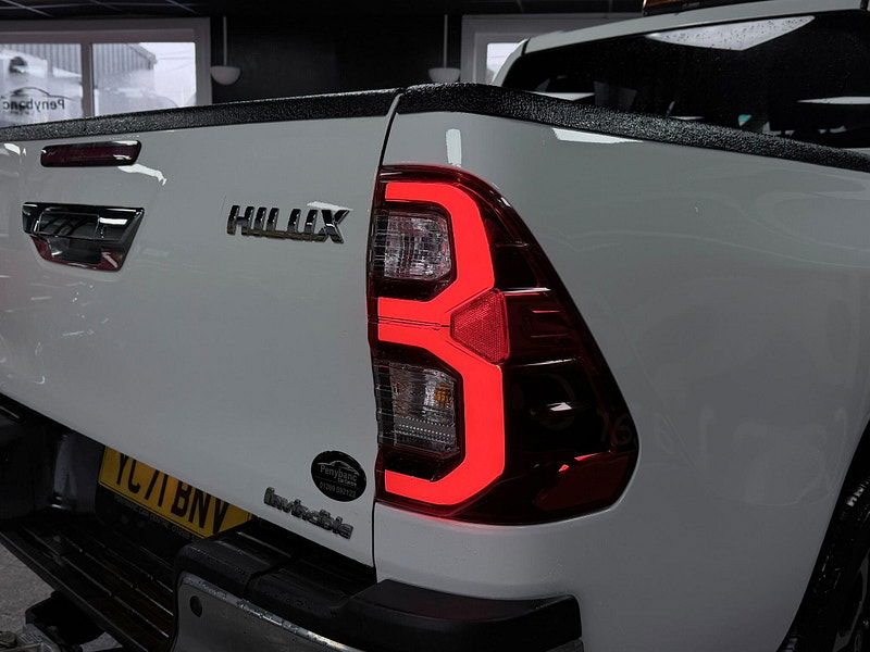 Toyota Hilux 2.8 D-4D Invincible Auto 4WD Euro 6 (s/s) 4dr 4dr Automatic 2026