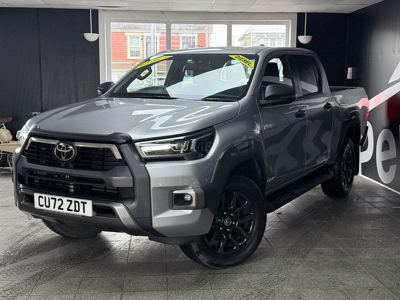 Toyota Hilux 2.8 D-4D Invincible X Auto 4WD Euro 6 (s/s) 4dr 4dr Automatic 2026