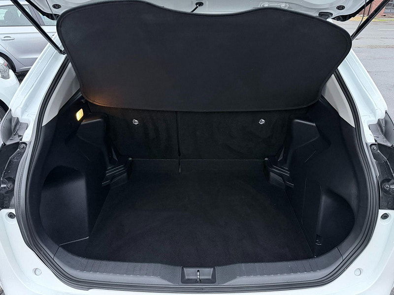 Toyota Yaris Cross 1.5 VVT-h Icon E-CVT Euro 6 (s/s) 5dr 5dr Automatic 2026