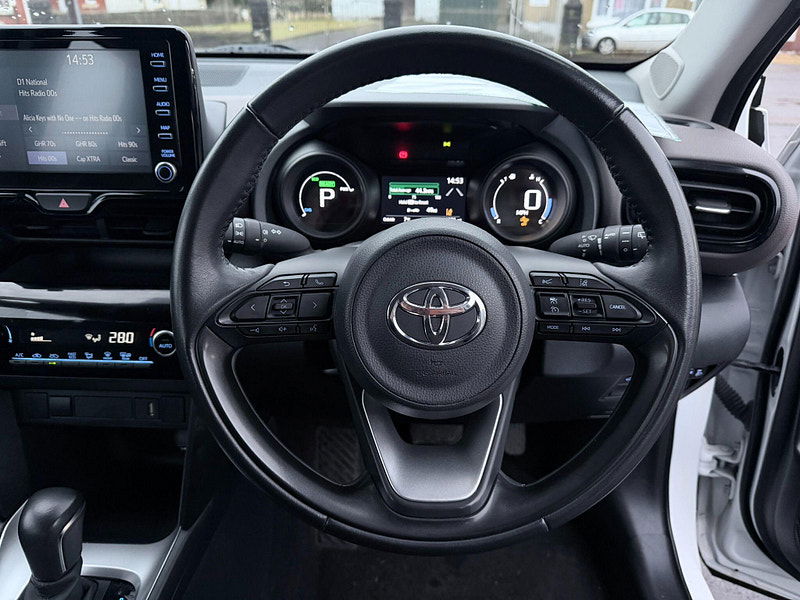 Toyota Yaris Cross 1.5 VVT-h Icon E-CVT Euro 6 (s/s) 5dr 5dr Automatic 2026