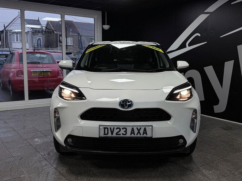 Toyota Yaris Cross 1.5 VVT-h Icon E-CVT Euro 6 (s/s) 5dr 5dr Automatic 2026