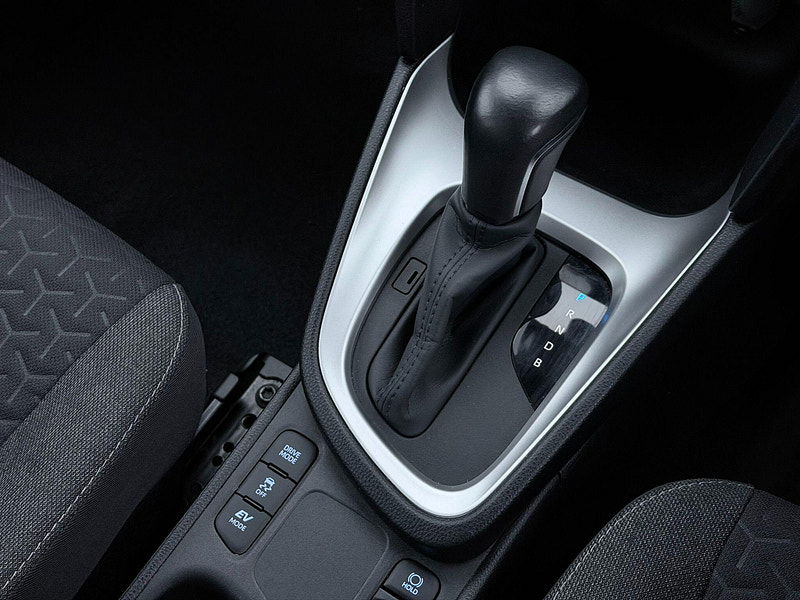 Toyota Yaris Cross 1.5 VVT-h Icon E-CVT Euro 6 (s/s) 5dr 5dr Automatic 2026