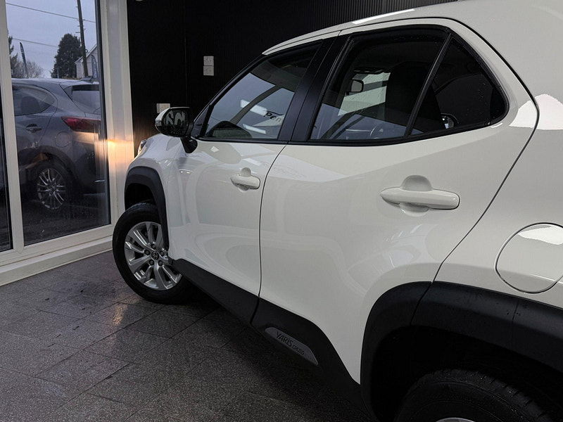 Toyota Yaris Cross 1.5 VVT-h Icon E-CVT Euro 6 (s/s) 5dr 5dr Automatic 2026