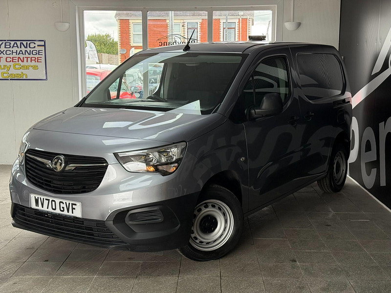 Vauxhall Combo 1.5 Turbo D 2000 Edition L1 H1 Euro 6 (s/s) 4dr 4dr Manual 2026