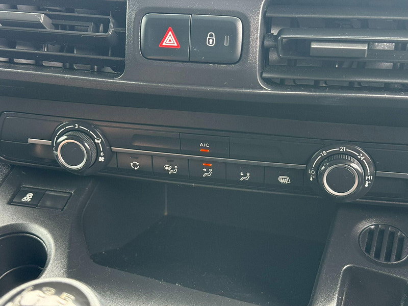 Vauxhall Combo 1.5 Turbo D 2000 Edition L1 H1 Euro 6 (s/s) 4dr 4dr Manual 2026