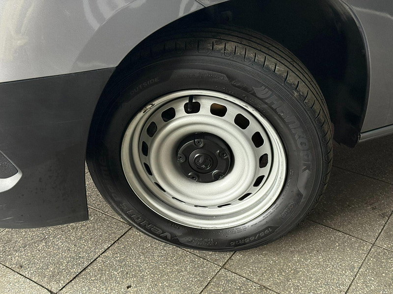 Vauxhall Combo 1.5 Turbo D 2000 Edition L1 H1 Euro 6 (s/s) 4dr 4dr Manual 2026