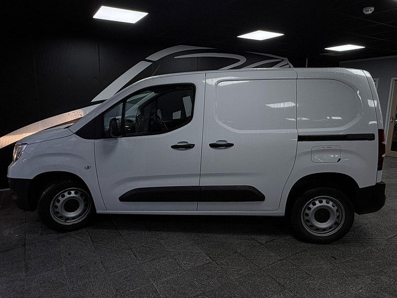 Vauxhall Combo 1.5 Turbo D 2300 Prime L1 H1 Euro 6 (s/s) 5dr 5dr Manual 2026