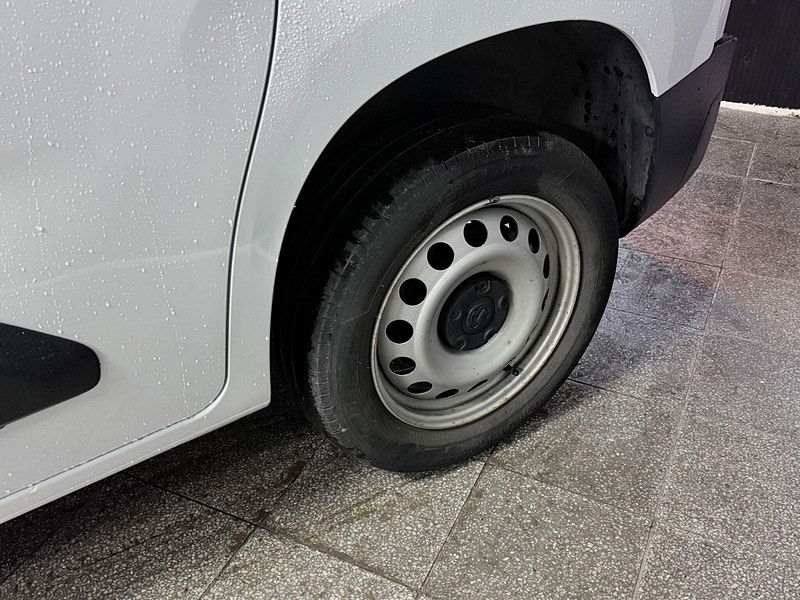 Vauxhall Combo 1.5 Turbo D 2300 Prime L1 H1 Euro 6 (s/s) 5dr 5dr Manual 2026