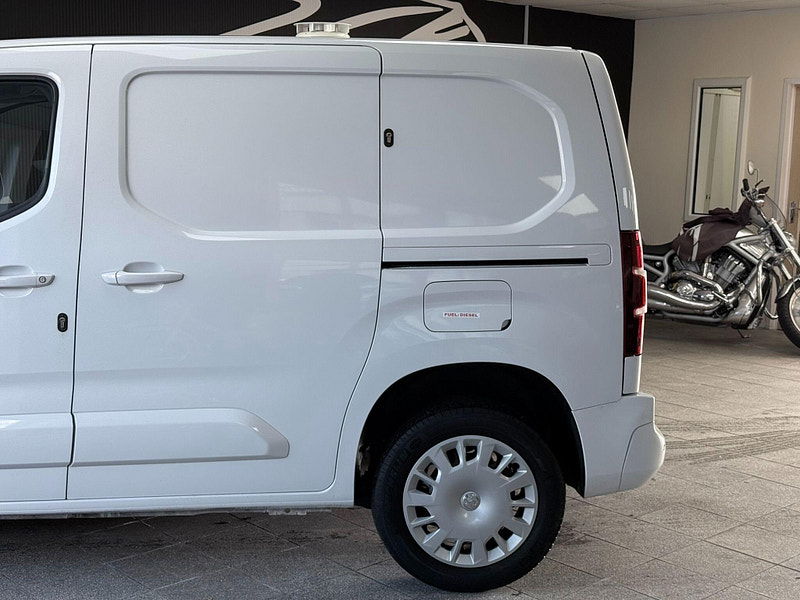 Vauxhall Combo 1.5 Turbo D 2300 Pro L1 H1 Euro 6 (s/s) 5dr 5dr Manual 2026