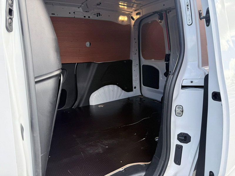 Vauxhall Combo 1.5 Turbo D 2300 Pro L1 H1 Euro 6 (s/s) 5dr 5dr Manual 2026