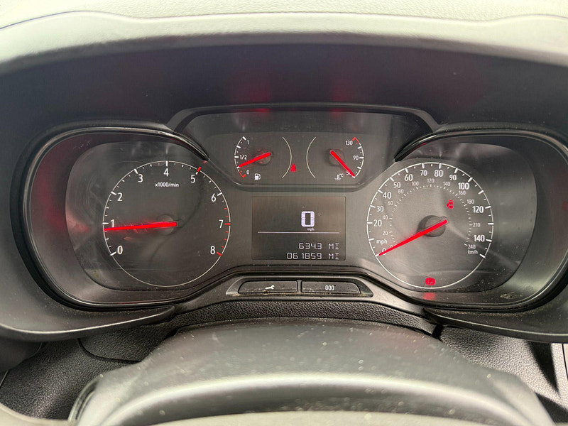 Vauxhall Combo 1.5 Turbo D 2300 Sportive L1 H1 Euro 6 4dr 4dr Manual 2026