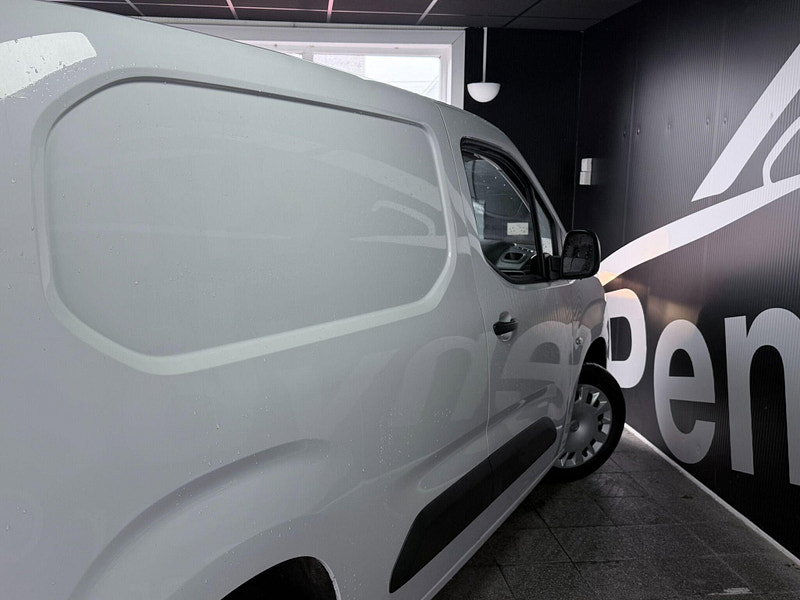 Vauxhall Combo 1.5 Turbo D 2300 Sportive L1 H1 Euro 6 5dr 5dr Manual 2026