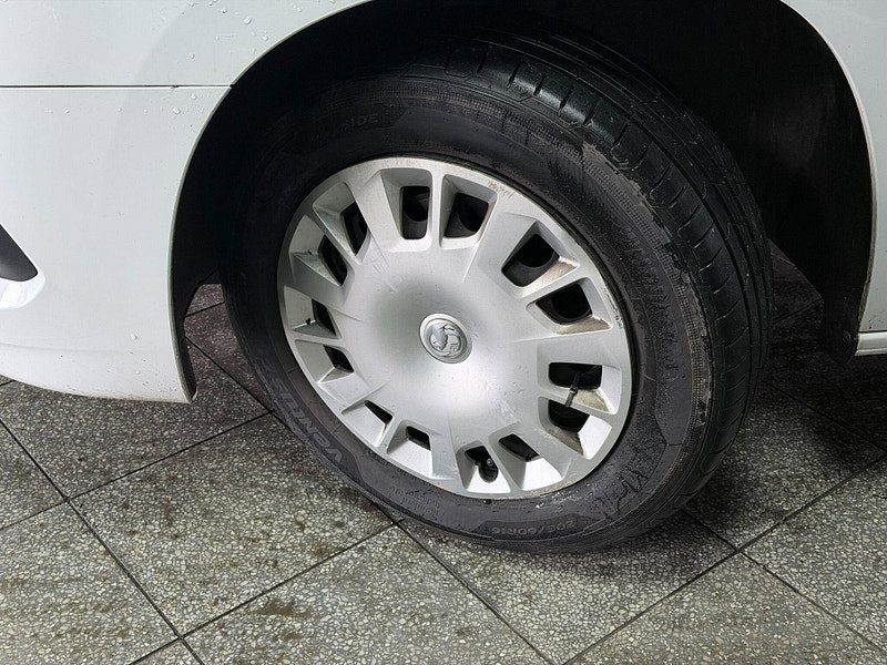 Vauxhall Combo 1.5 Turbo D 2300 Sportive L1 H1 Euro 6 5dr 5dr Manual 2026