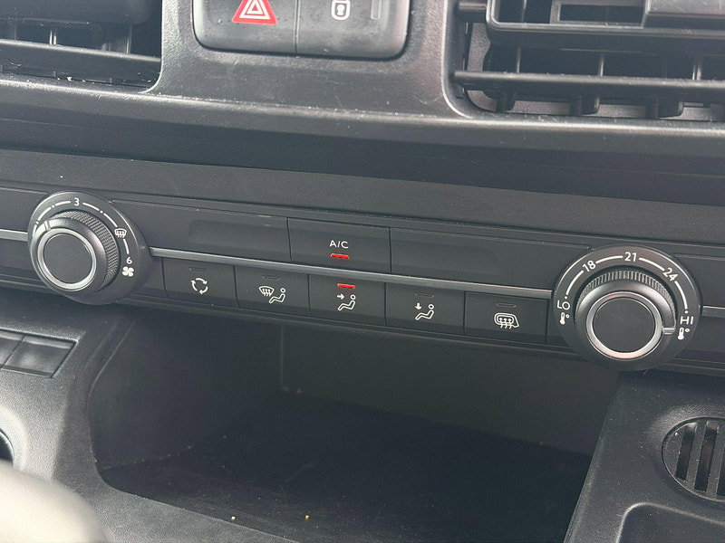 Vauxhall Combo 1.5 Turbo D 2300 Sportive L1 H1 Euro 6 5dr 5dr Manual 2026