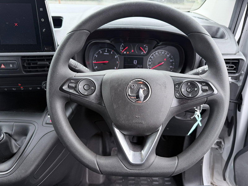 Vauxhall Combo 1.5 Turbo D 2300 Sportive L1 H1 Euro 6 5dr 5dr Manual 2026