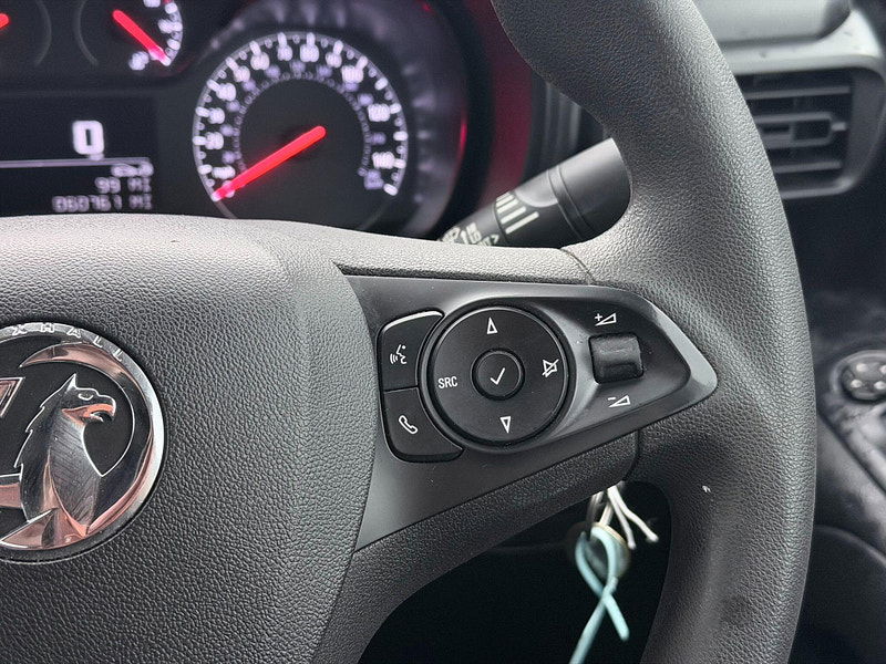 Vauxhall Combo 1.5 Turbo D 2300 Sportive L2 H1 Euro 6 4dr 4dr Manual 2026