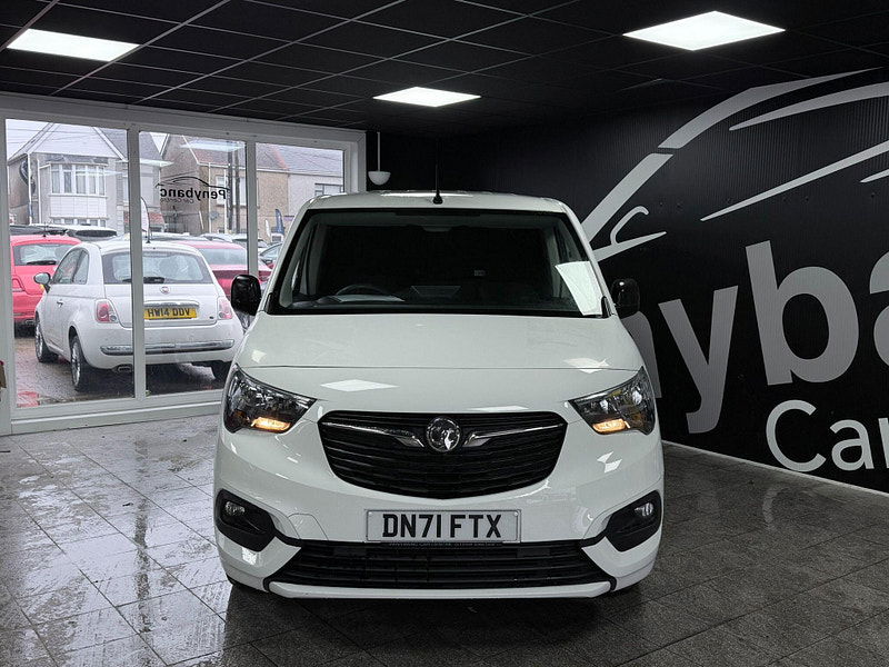 Vauxhall Combo 1.5 Turbo D 2300 Sportive L2 H1 Euro 6 4dr 4dr Manual 2026