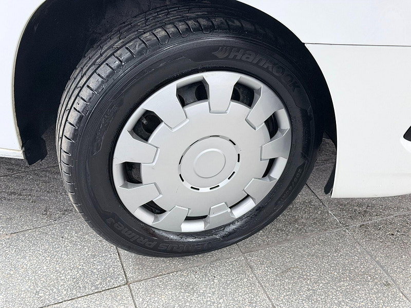 Vauxhall Combo 1.5 Turbo D 2300 Sportive L2 H1 Euro 6 (s/s) 4dr 4dr Manual 2026