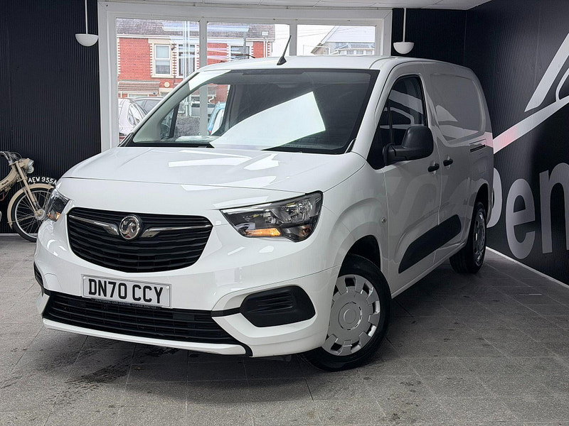 Vauxhall Combo 1.5 Turbo D 2300 Sportive L2 H1 Euro 6 (s/s) 4dr 4dr Manual 2026