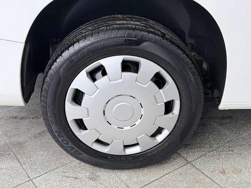 Vauxhall Combo 1.5 Turbo D 2300 Sportive L2 H1 Euro 6 (s/s) 4dr 4dr Manual 2026