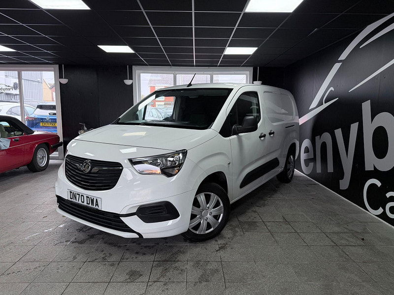 Vauxhall Combo 1.5 Turbo D 2300 Sportive L2 H1 Euro 6 (s/s) 4dr 4dr Manual 2026