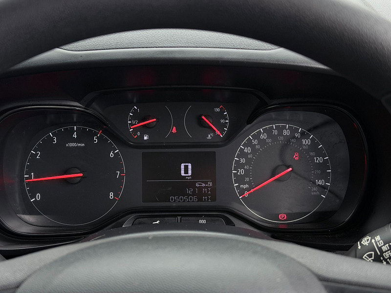 Vauxhall Combo 1.5 Turbo D 2300 Sportive L2 H1 Euro 6 (s/s) 4dr 4dr Manual 2026