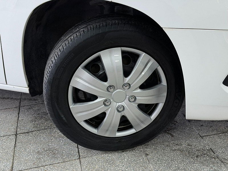 Vauxhall Combo 1.5 Turbo D 2300 Sportive L2 H1 Euro 6 (s/s) 4dr 4dr Manual 2026