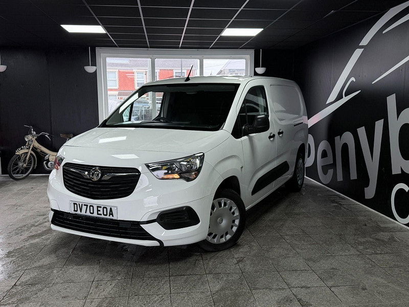 Vauxhall Combo 1.5 Turbo D 2300 Sportive L2 H1 Euro 6 (s/s) 4dr 4dr Manual 2026