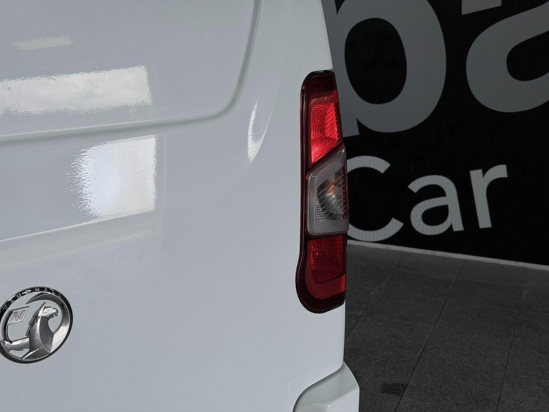 Vauxhall Combo 1.6 Turbo D 2300 Sportive L1 H1 Euro 6 (s/s) 4dr 4dr Manual 2026