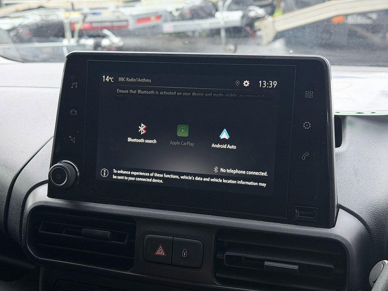 Vauxhall Combo 1.6 Turbo D 2300 Sportive L1 H1 Euro 6 (s/s) 4dr 4dr Manual 2026