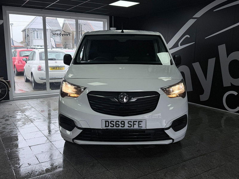 Vauxhall Combo 1.6 Turbo D 2300 Sportive L1 H1 Euro 6 (s/s) 4dr 4dr Manual 2026