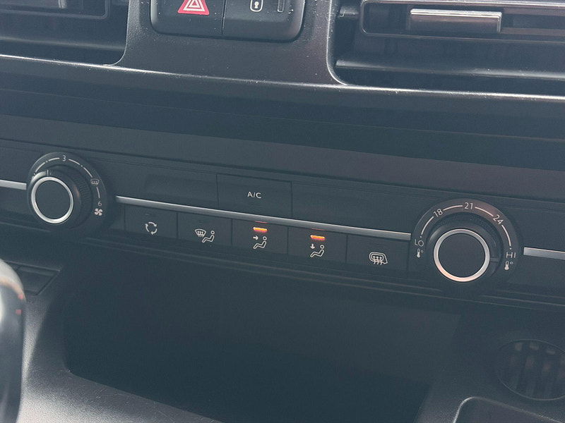 Vauxhall Combo 1.6 Turbo D 2300 Sportive L1 H1 Euro 6 (s/s) 4dr 4dr Manual 2026