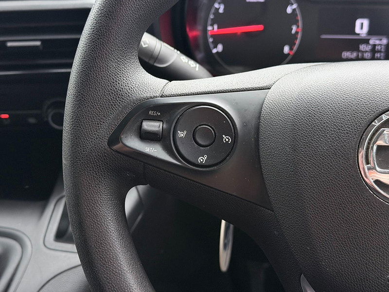 Vauxhall Combo 1.6 Turbo D 2300 Sportive L1 H1 Euro 6 (s/s) 4dr 4dr Manual 2026